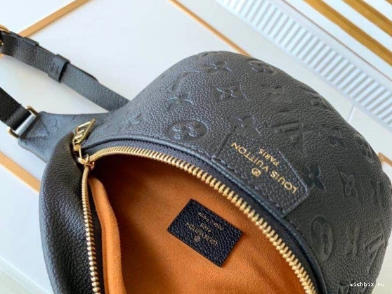 WIS VUITTON EXCHANELUSIVE EMPREINTE LOUIS DIGITAL - PRELAUNCH MONOGRAM BUMBAG 0718